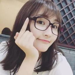 网红吃瓜头像女的是谁啊,她是谁? 第1张 网红吃瓜头像女的是谁啊,她是谁? 第1张